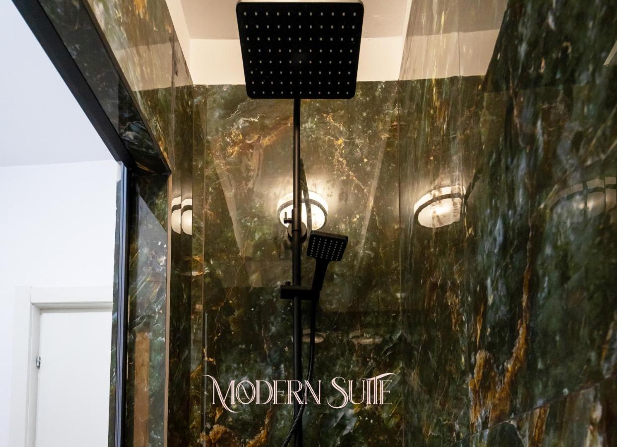 Maera Suites Central Bukarest Eksteriør billede